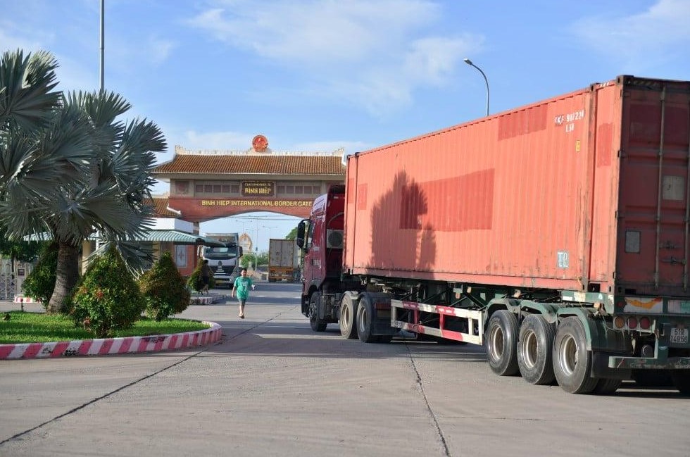 PHƯƠNG PHÁP QUẢN TRỊ CHI PHÍ TCO CHO ĐỘI XE MOÓC LIÊN VẬN QUỐC TẾ