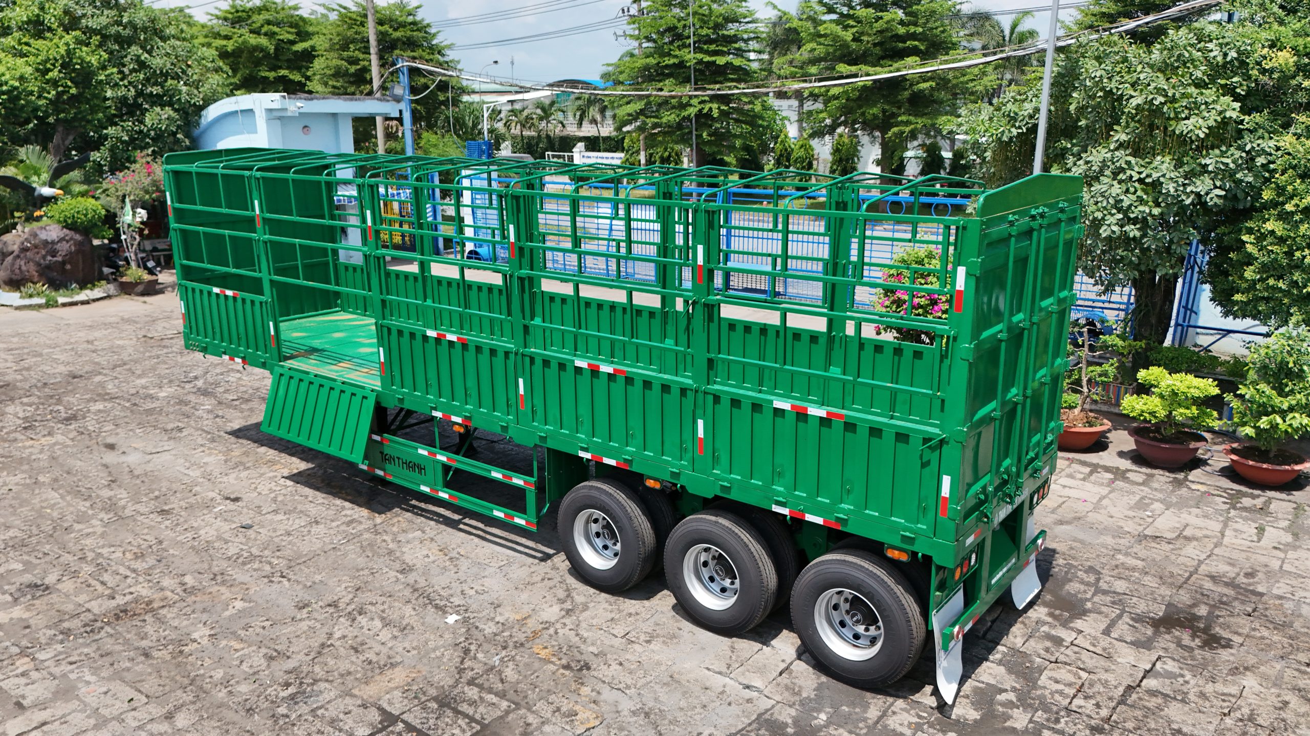 XE MOÓC LỒNG