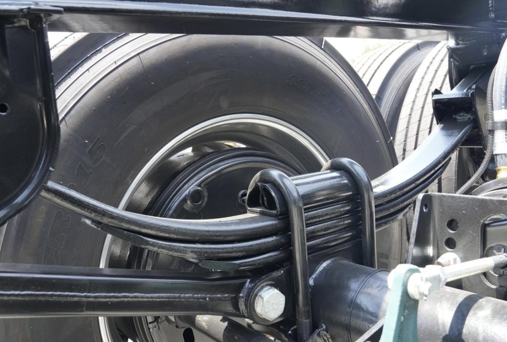 QUY TRÌNH SIẾT CỜ LÊ LỰC BULÔNG QUANG NHÍP SƠ MI RƠ MOÓC (U-BOLT) ĐẠT CHUẨN