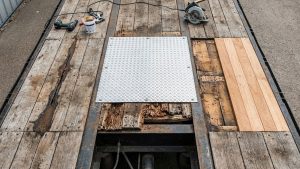 Cách xử lý sàn sơ mi rơ moóc gỗ bị mục nát mà không cần thay mới toàn bộ