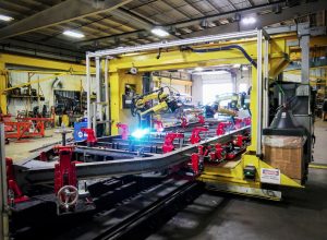ỨNG DỤNG ĐỒ GÁ LẬT WELDING POSITIONER TRIỆT TIÊU HOÀN TOÀN LỖI KHUYẾT TẬT MỐI HÀN TRÊN SẮT XI SƠ MI RƠ MOÓC