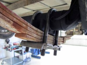 Phương pháp kiểm tra độ rơ ẩm ốc quang nhíp bằng búa kiểm tra chuyên dụng